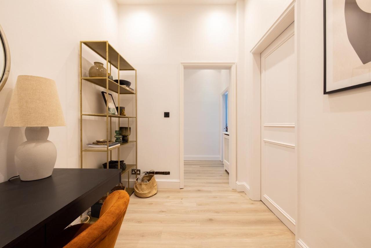 Apartament The Sussex Garden Retreat - Elegant 2Bdr Flat Londyn Zewnętrze zdjęcie